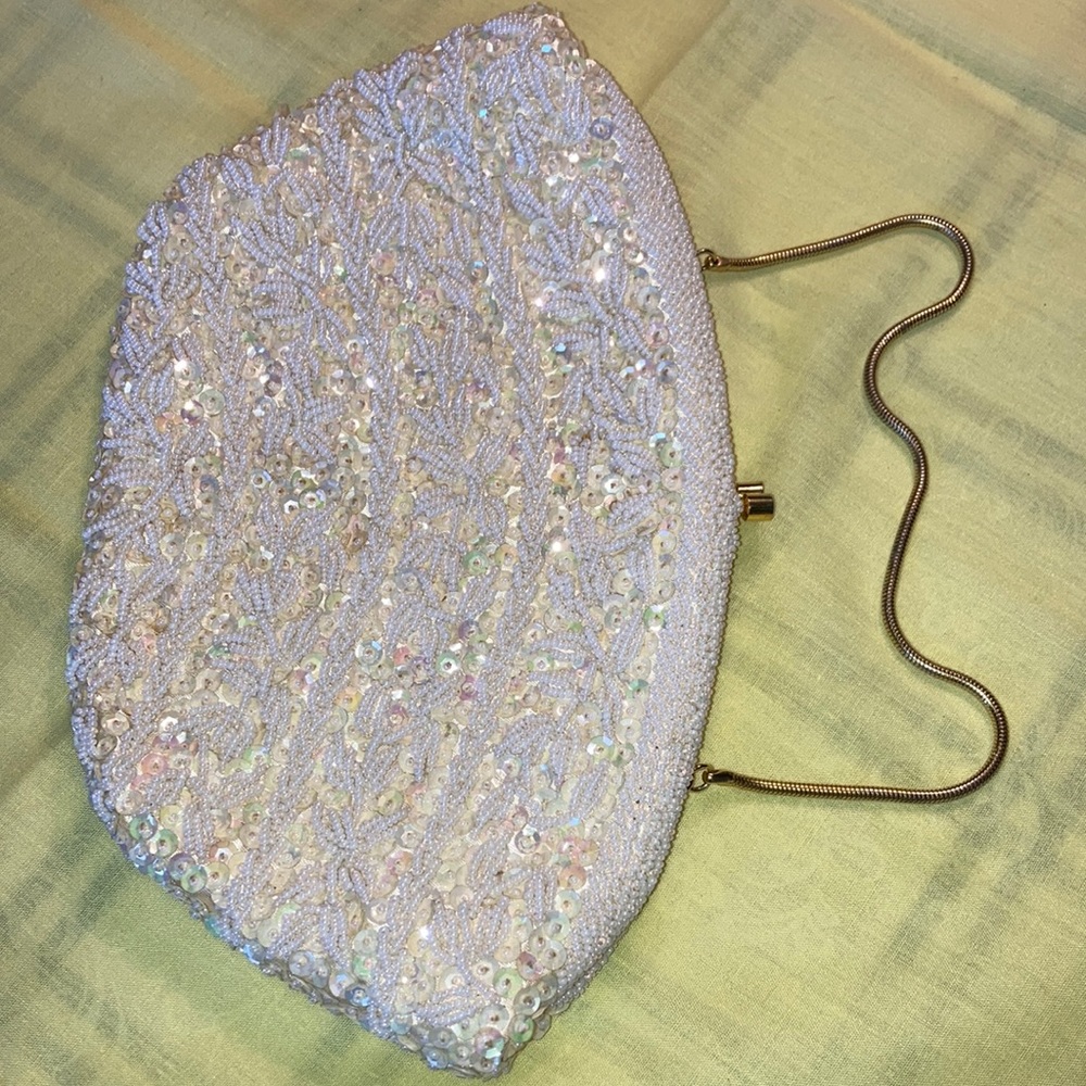Vtg. HANDMADE wh. evening bag, beaded w/pearls, beads & MOP sequins.     $89